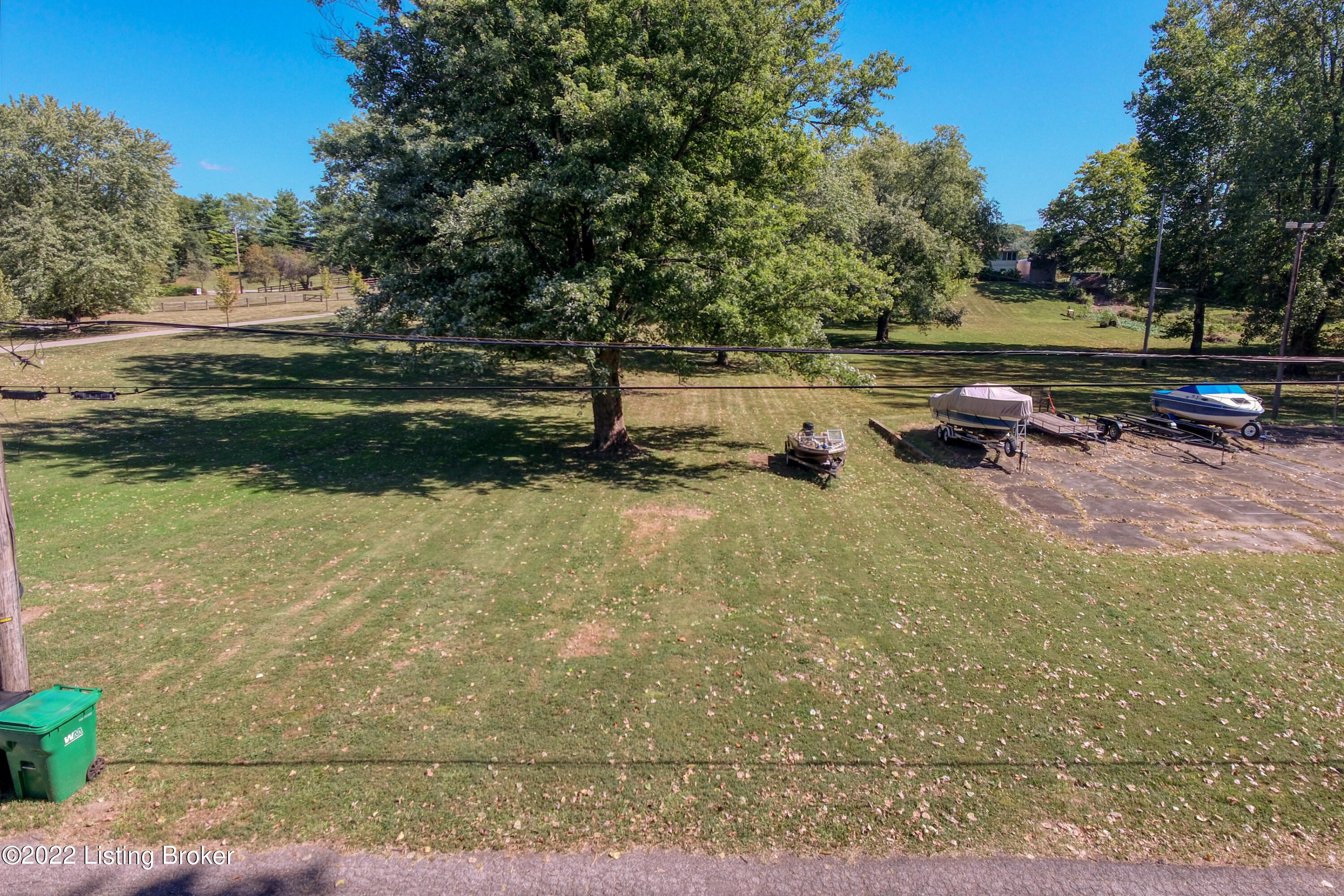 5629 Juniper Beach Road Prospect, KY 40059 - Photo 34 of 35 069 - 20220927 0613