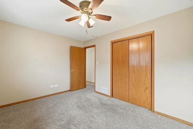 $2,150 | 4311 Grace Street, Unit 2, Schiller Park, IL 60176