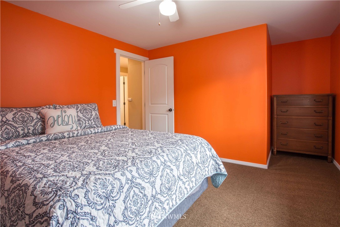 2483 Yew Street Road Bellingham, WA 98229 - Photo 22 of 40 Gallery Image 22