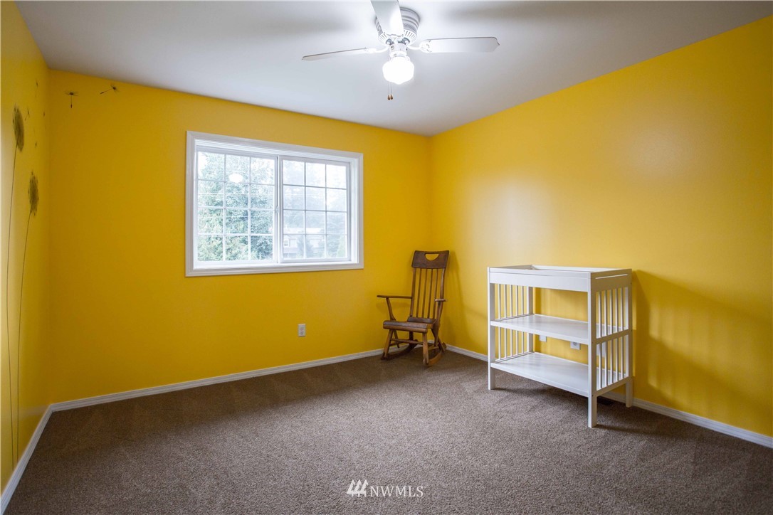 2483 Yew Street Road Bellingham, WA 98229 - Photo 23 of 40 Gallery Image 23