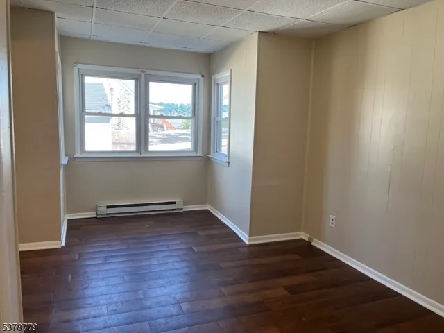 a close view of sink and tap