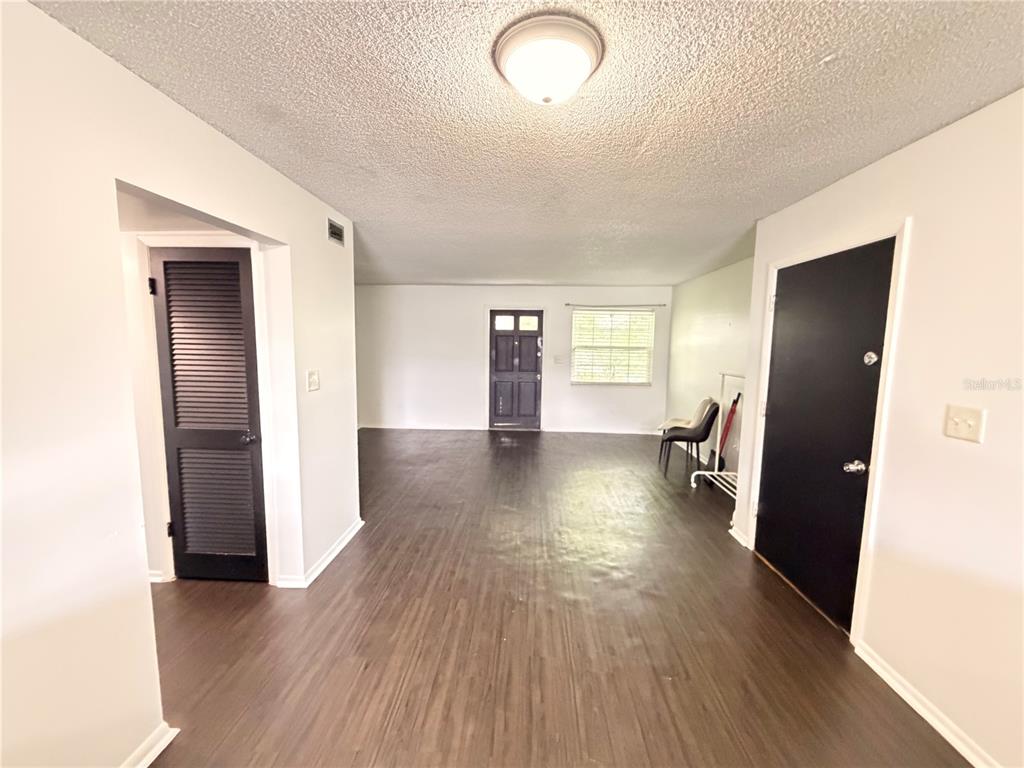 525 South Conway Road, Unit 72 Orlando, FL 32807 - Photo 4 of 13