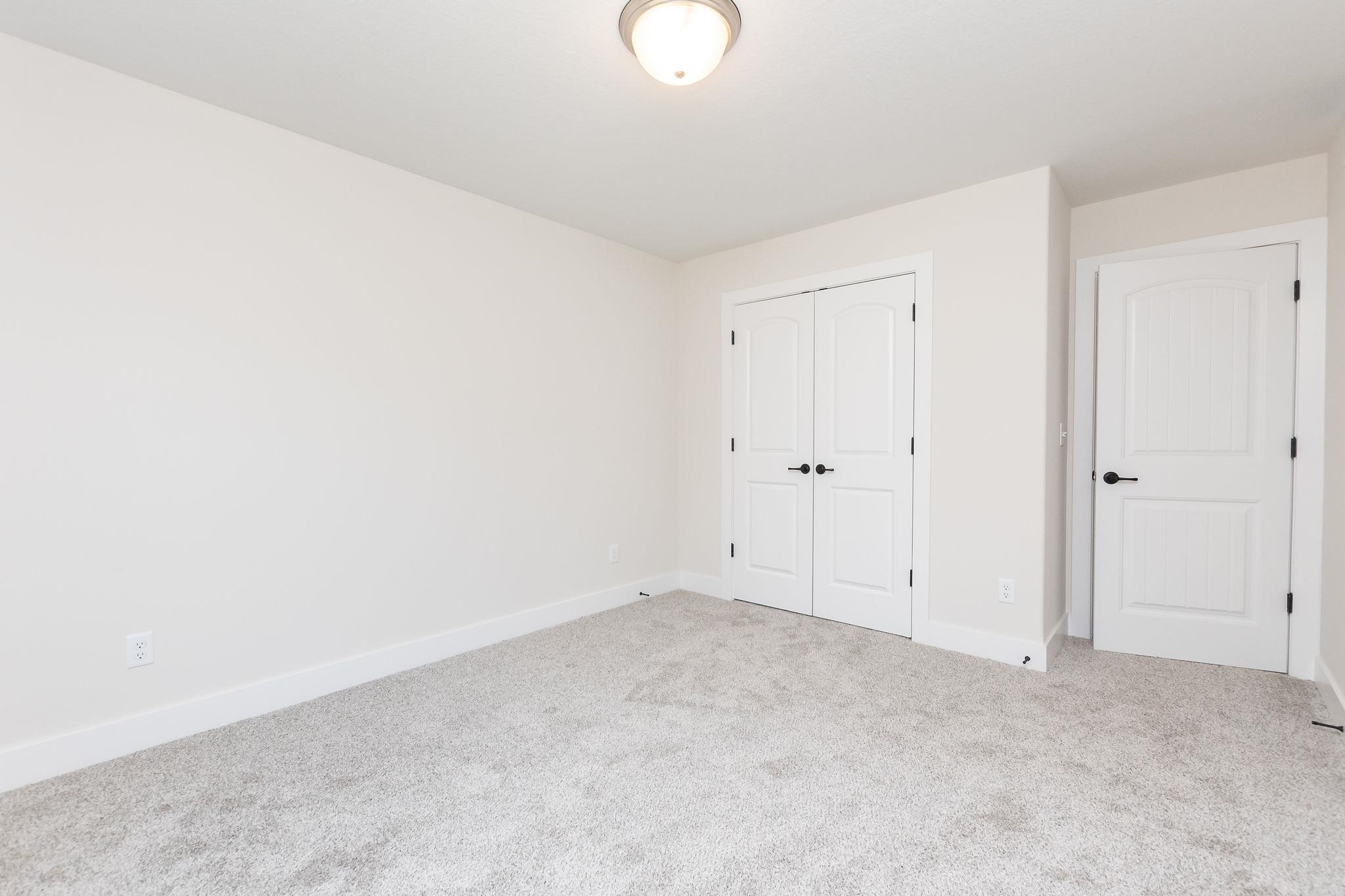 2703 South Prescott Street Wichita, KS 67215 - Photo 29 of 36