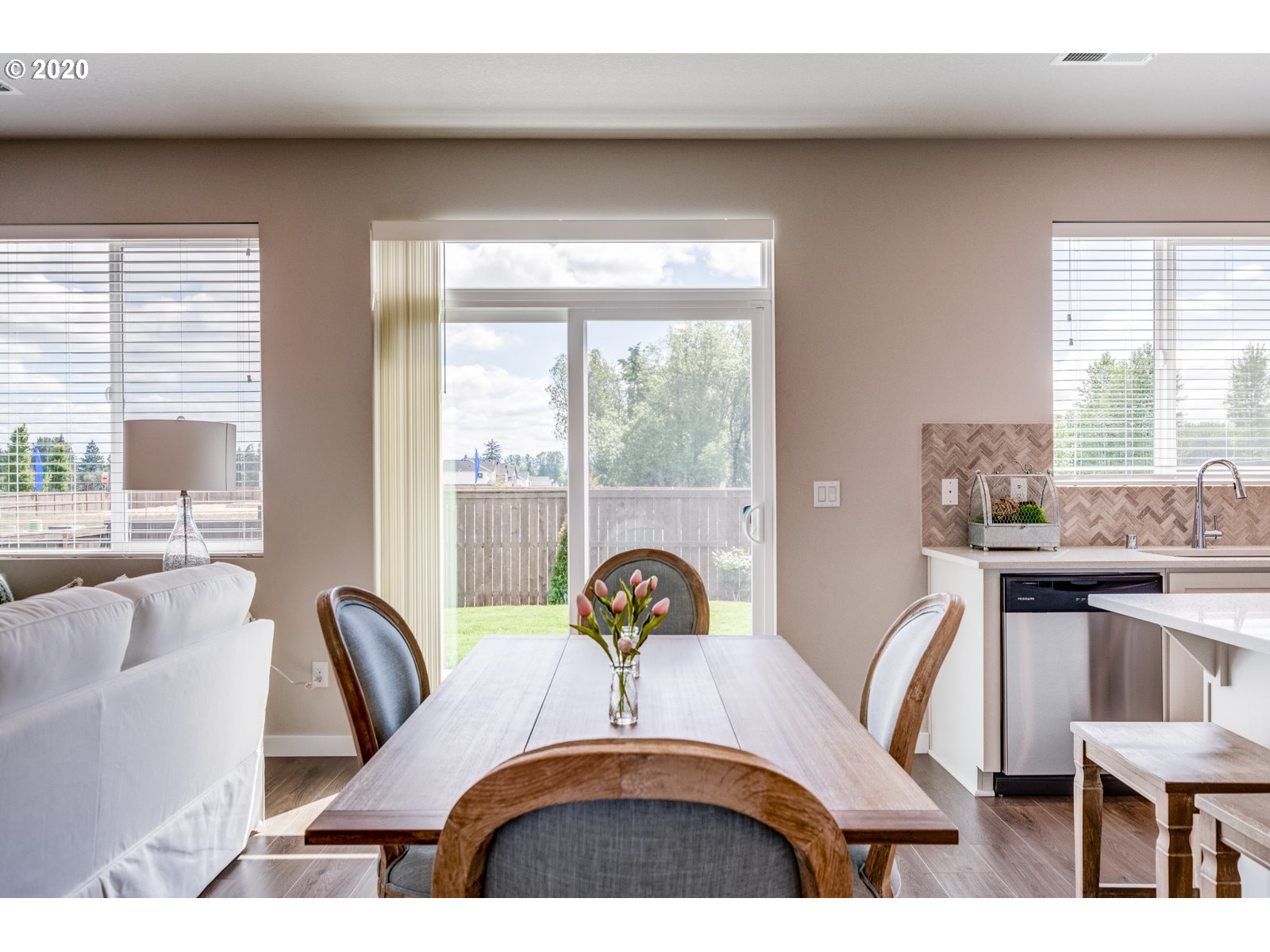 2490 Fieldcress Road Eugene, OR 97403 - Photo 11 of 32 Gallery Image 11