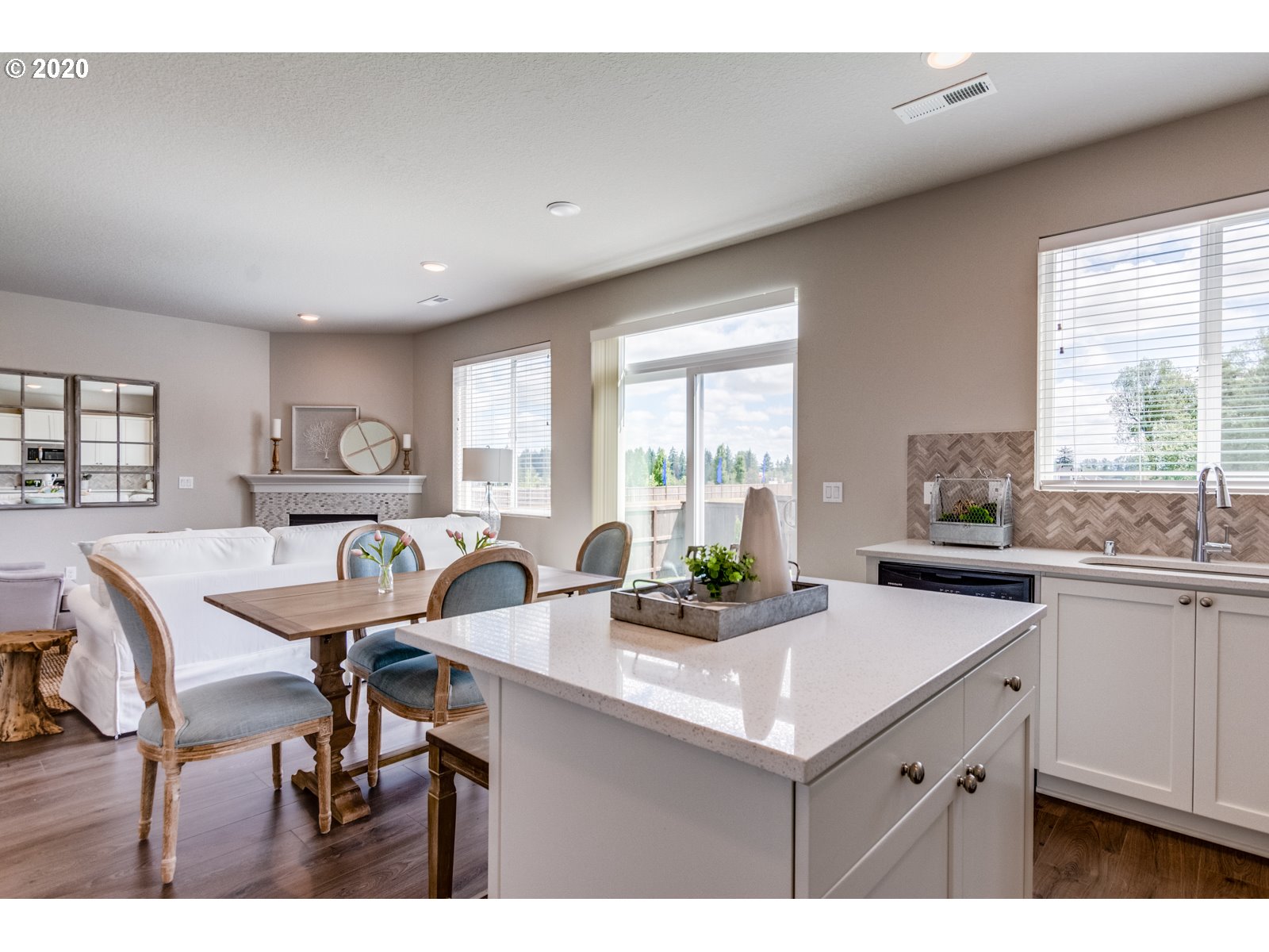 2490 Fieldcress Road Eugene, OR 97403 - Photo 15 of 32 Gallery Image 15