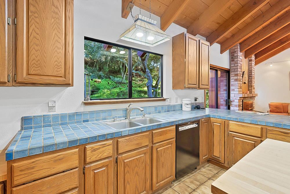 7605 Roma Place Salinas, CA 93907 - Photo 13 of 60 Gallery Image 13