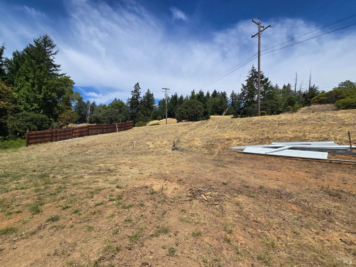 26102 Peacock Road Willits, CA 95490 - Photo 7 of 16
