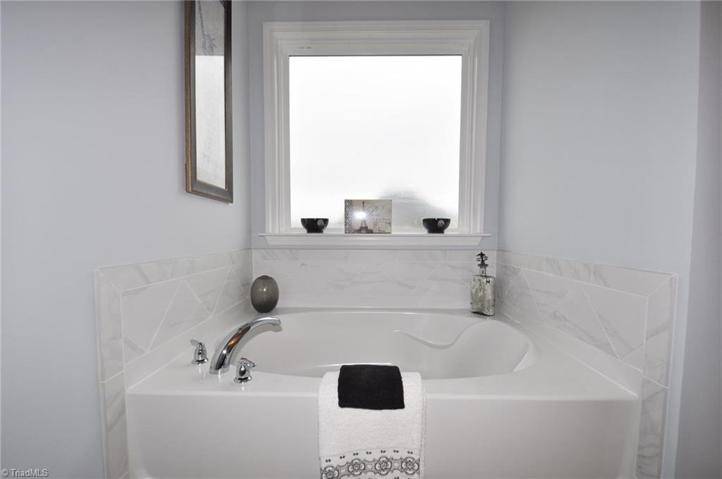 1721 Ridge Bluff Drive Rural Hall, NC 27045 - Photo 18 of 24 Gallery Image 18