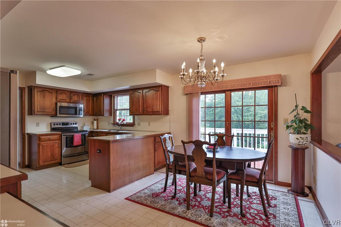 3291 Regal Road Bethlehem, PA 18020 - Photo 16 of 48 Gallery Image 16
