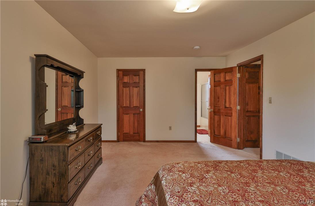 3291 Regal Road Bethlehem, PA 18020 - Photo 23 of 48 Gallery Image 23