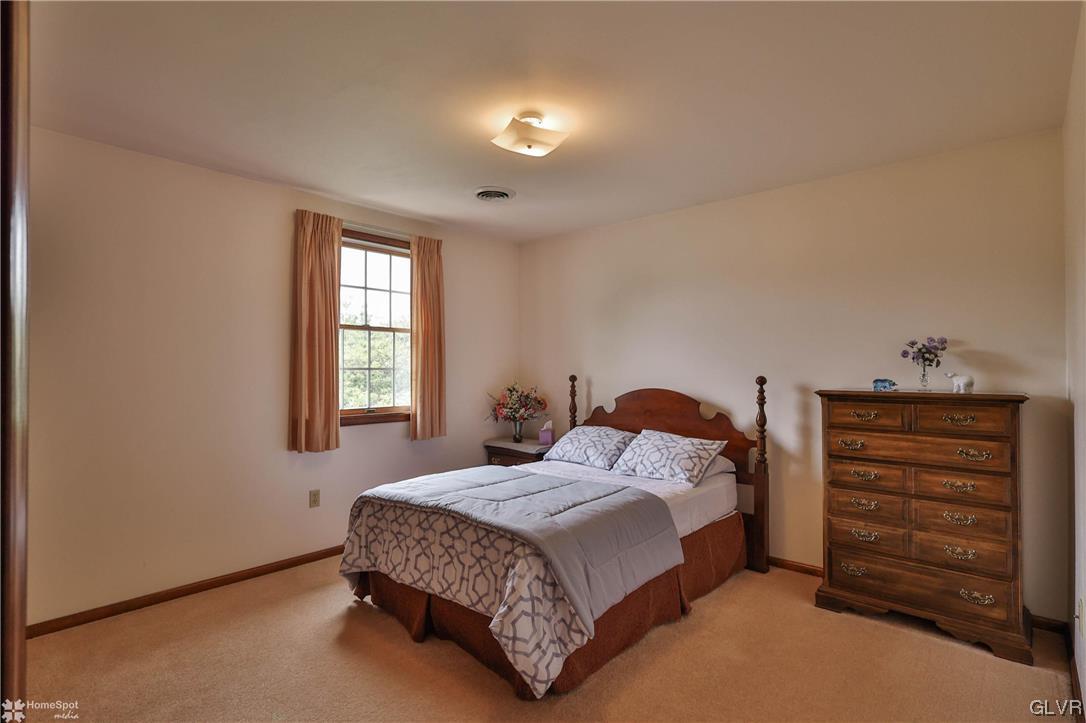 3291 Regal Road Bethlehem, PA 18020 - Photo 29 of 48 Gallery Image 29