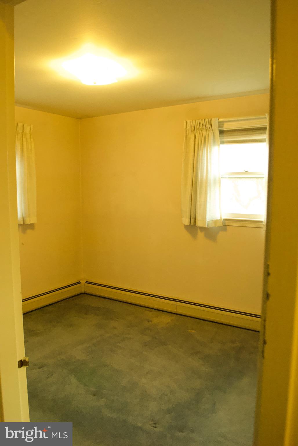10809 Breewood Road Silver Spring, MD 20901 - Photo 17 of 24 Upper Level BR