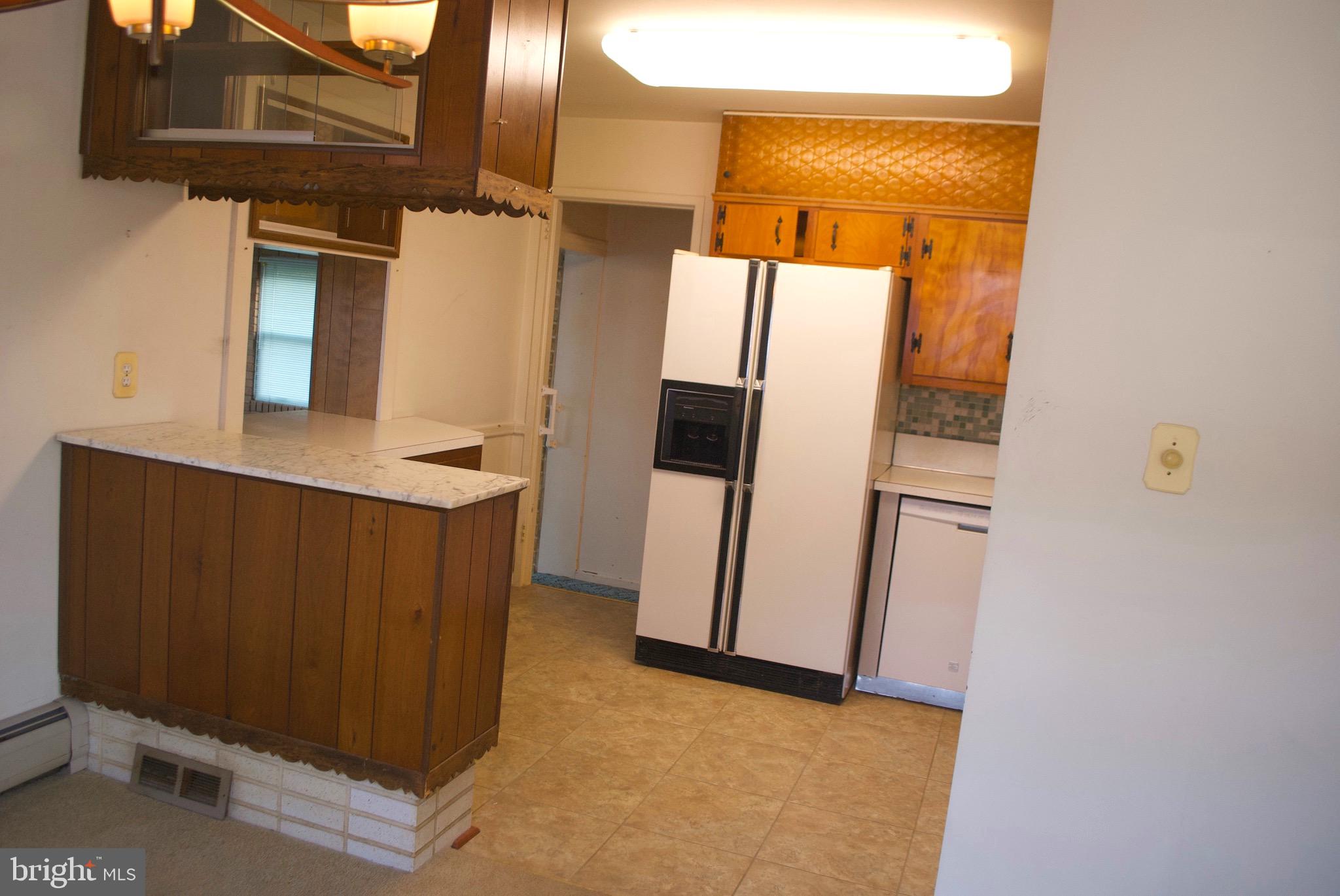 10809 Breewood Road Silver Spring, MD 20901 - Photo 5 of 24 Kitchen