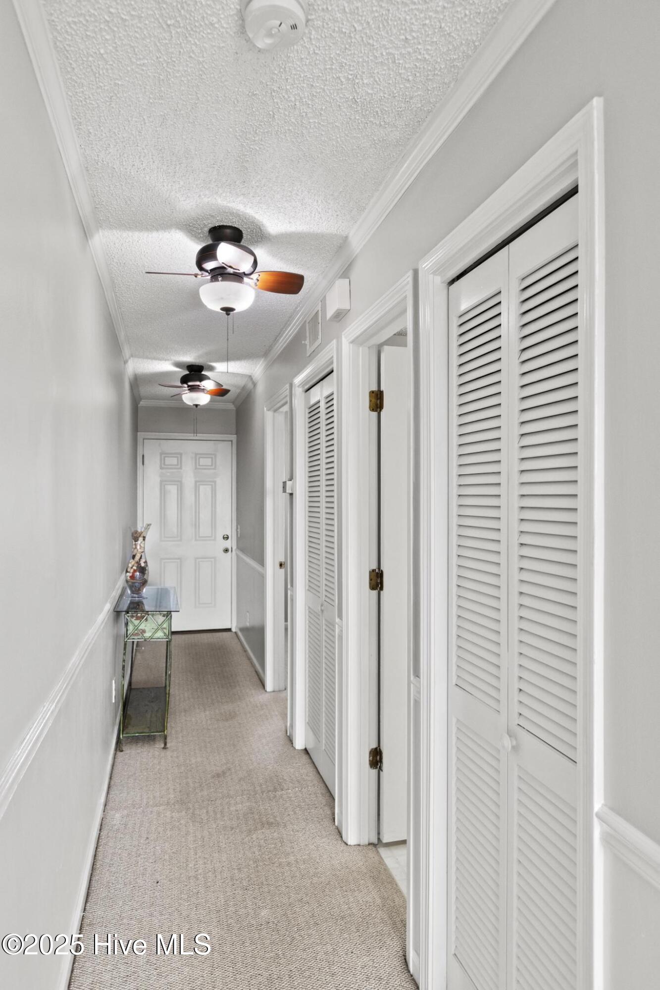 650 Cedar Point Boulevard, Unit B35 Cedar Point, NC 28584 - Photo 13 of 27 Hall