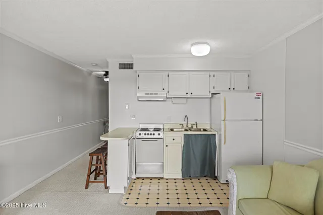 $225,000 | 650 Cedar Point Boulevard, Unit B35, Cedar Point, NC 28584