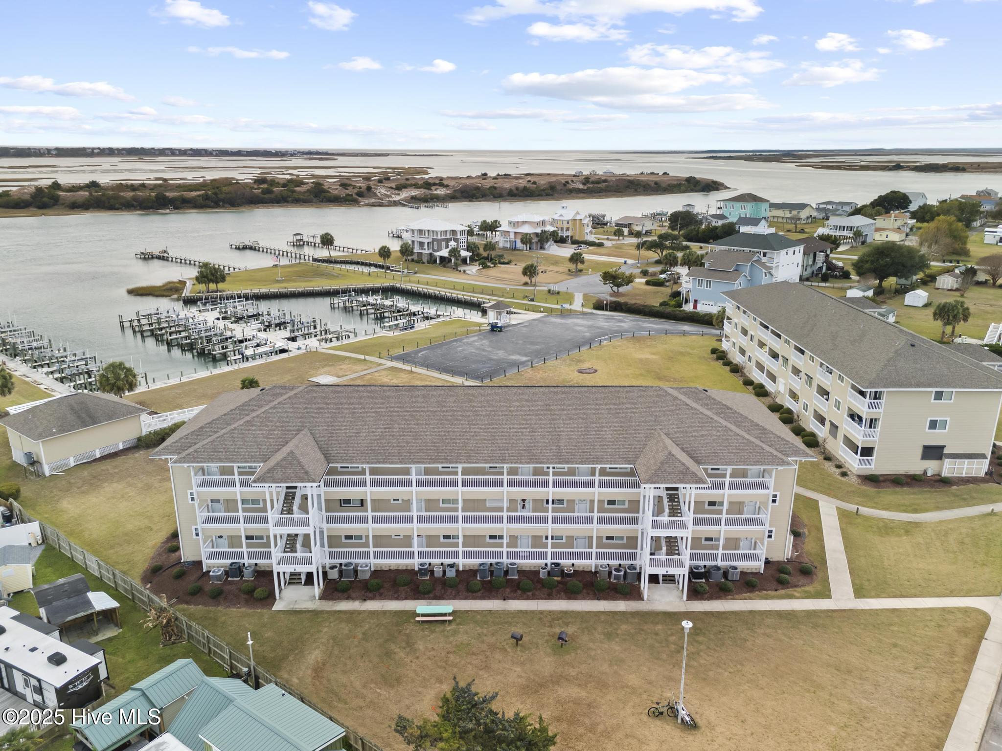 650 Cedar Point Boulevard, Unit B35 Cedar Point, NC 28584 - Photo 24 of 27 Outside