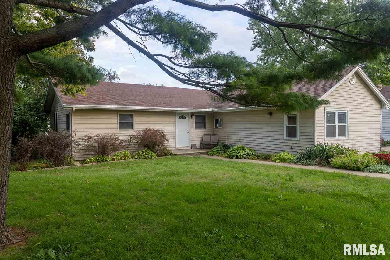 11738 North Riverview Road Chillicothe, IL 61523 - Photo 1 of 27 Gallery Image 1