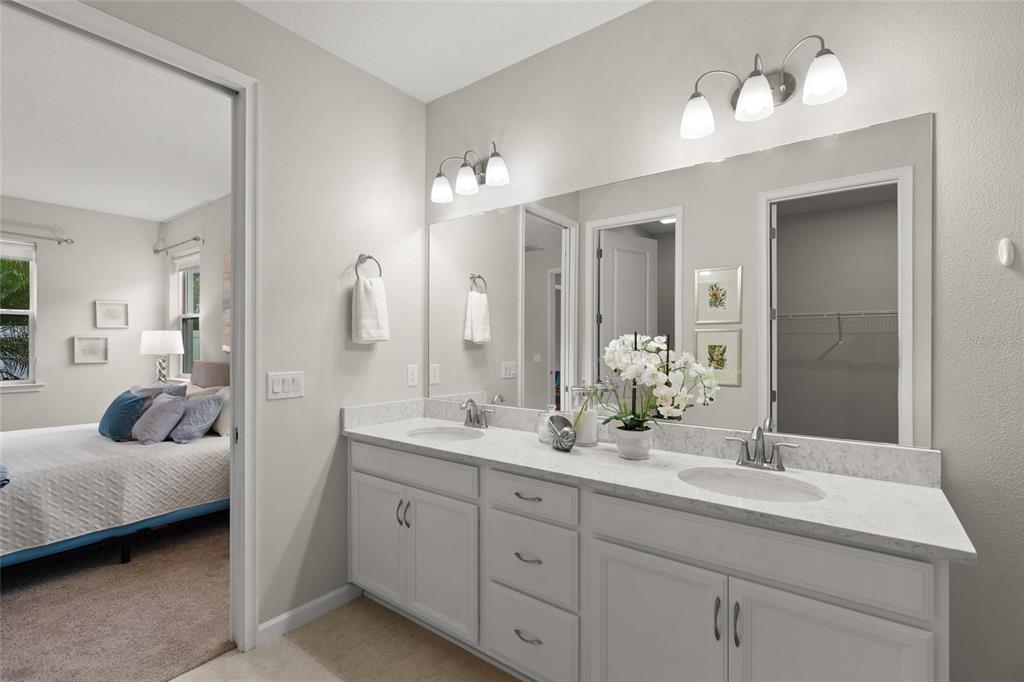 8792 Rain Song Road Sarasota, FL 34238 - Photo 22 of 51