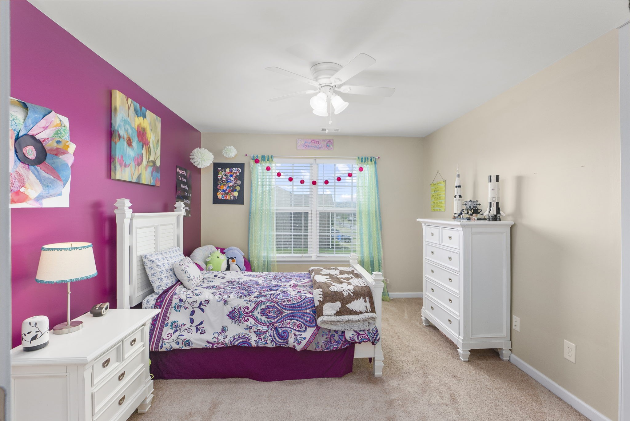 1064 Addington Road Hendersonville, TN 37075 - Photo 42 of 55 a bedroom with a bed and a window