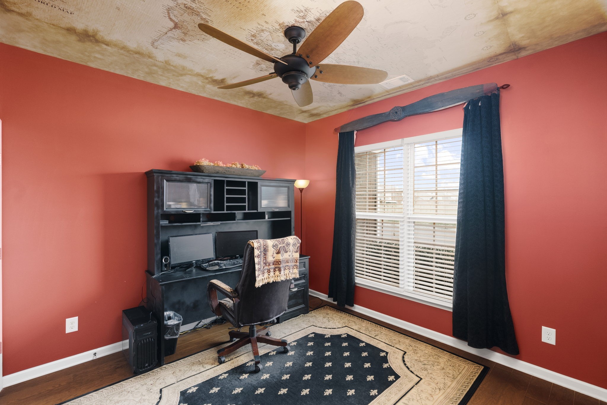 1064 Addington Road Hendersonville, TN 37075 - Photo 8 of 55 a workspace with furniture and window