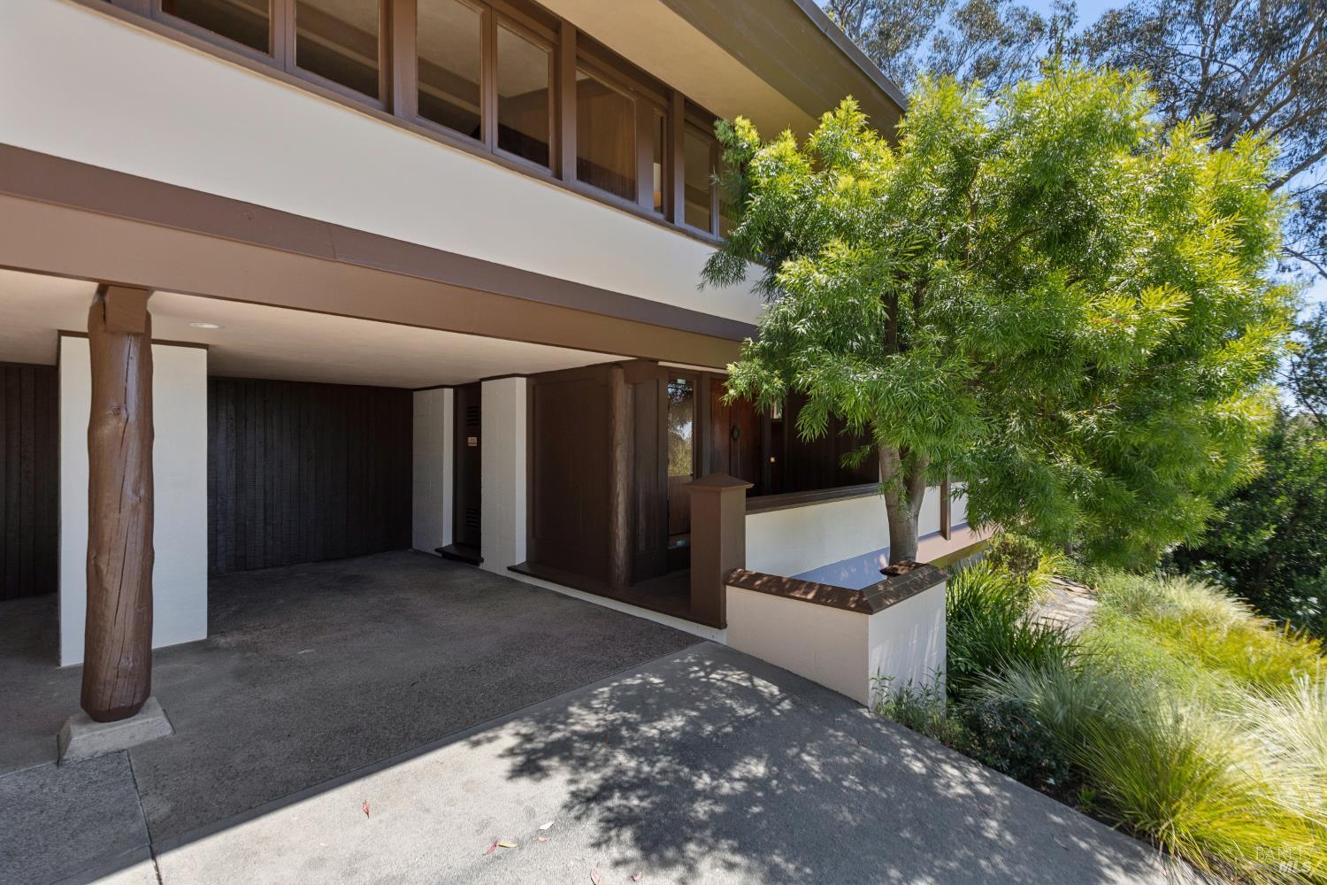 335 Highland Avenue San Rafael, CA 94901 - Photo 5 of 98