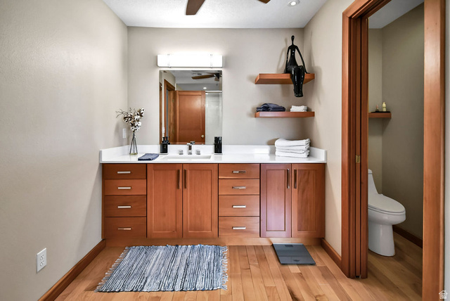 3995 South Desert Grave Road Torrey, UT 84775 - Photo 46 of 95 Primary Suite Bathroom