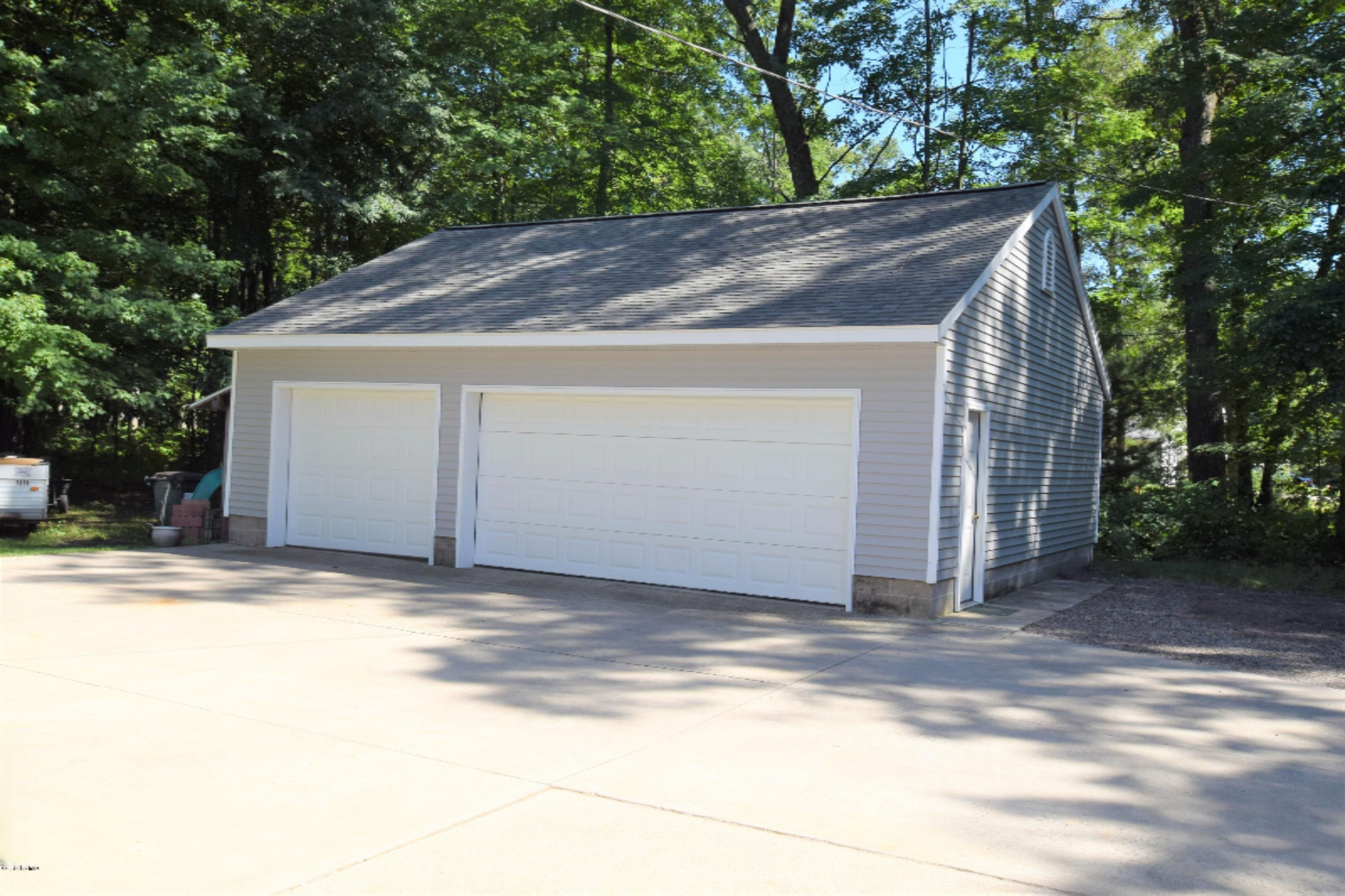 1990 Simonelli Road Muskegon, MI 49445 - Photo 8 of 68 DSC_1379