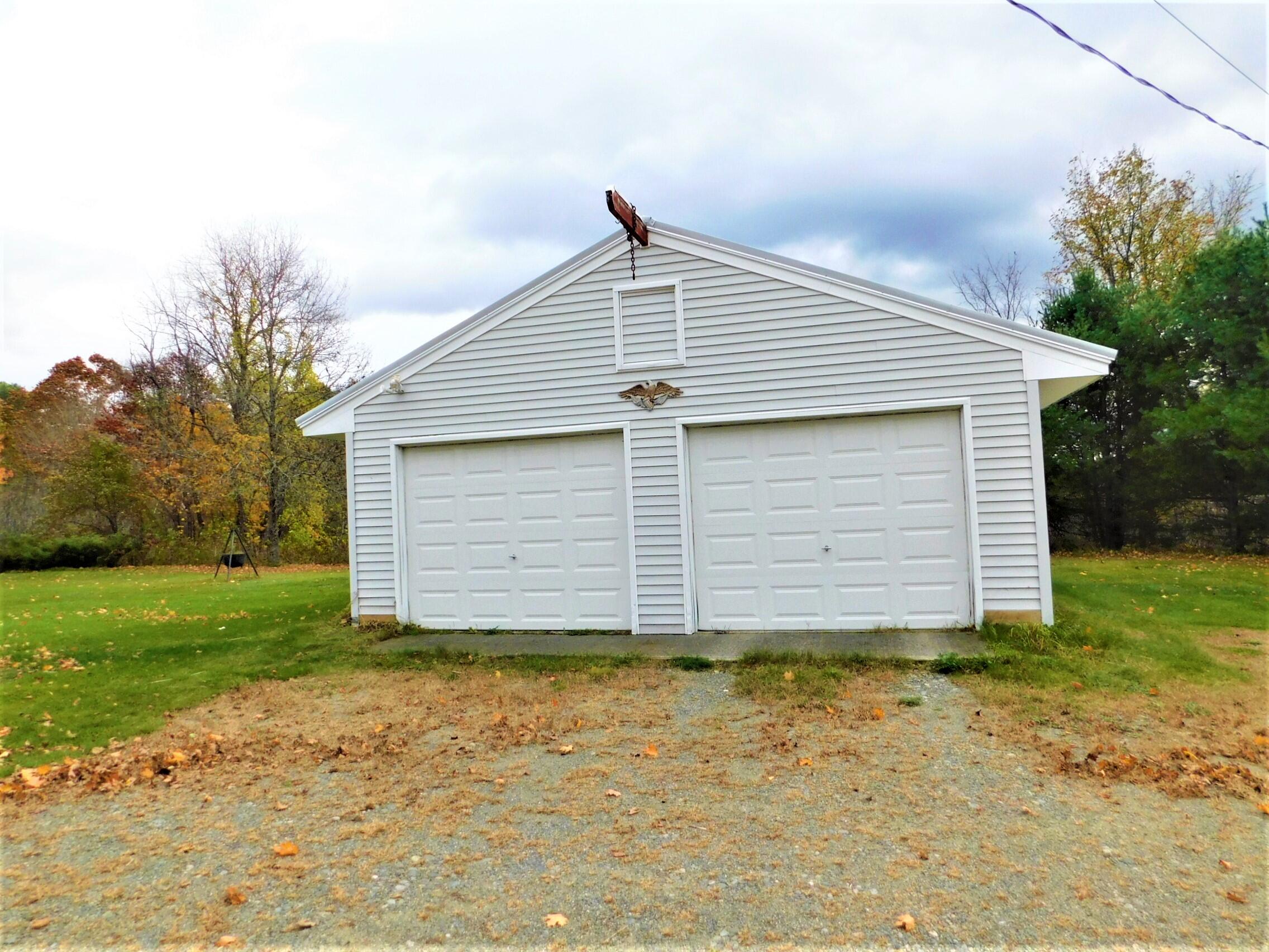 685 Bingham Road Bingham, ME 04920 - Photo 3 of 38 DSCN1557 (2)