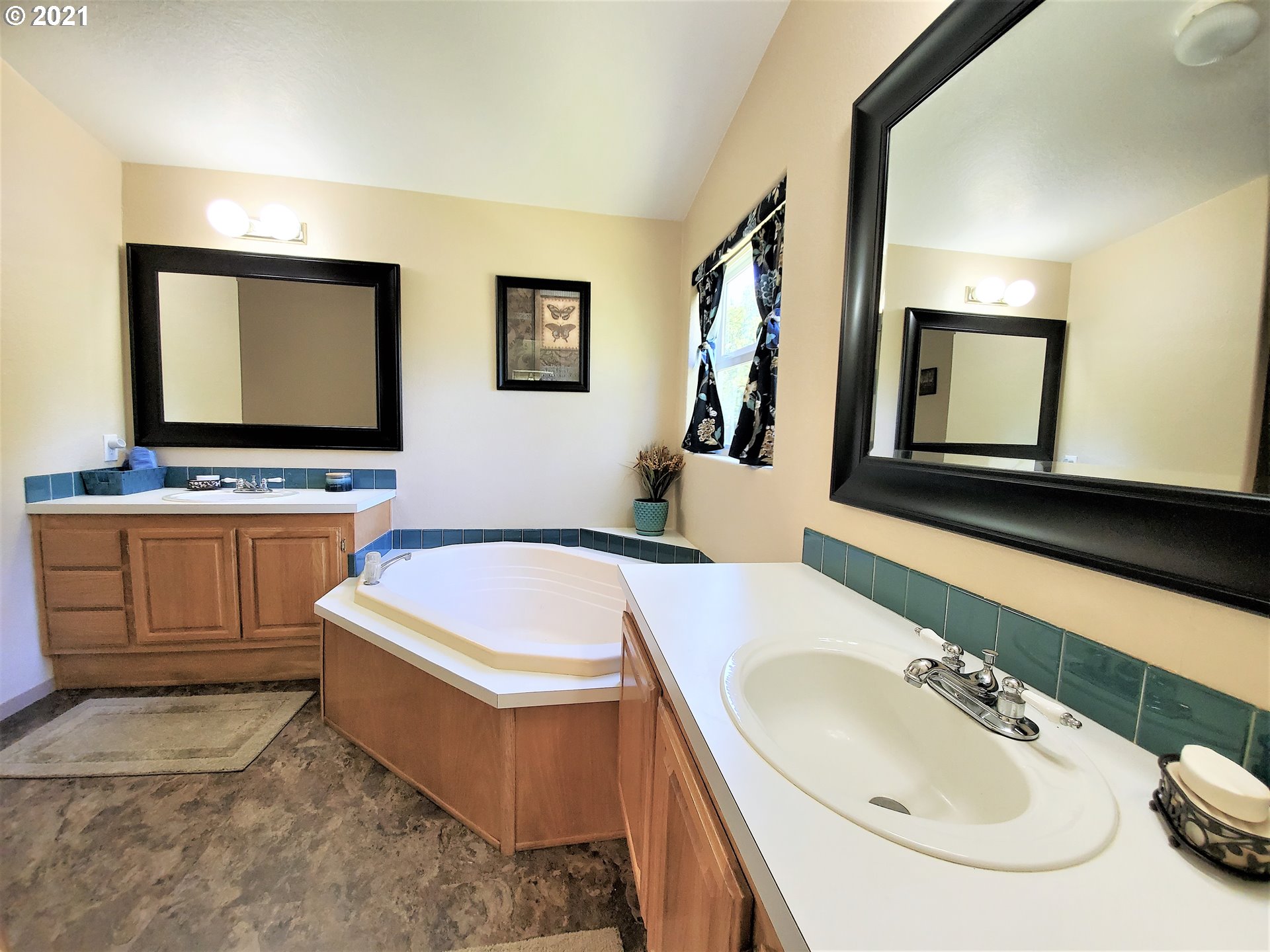 24970 Trask River Road Tillamook, OR 97141 - Photo 22 of 32 Gallery Image 22