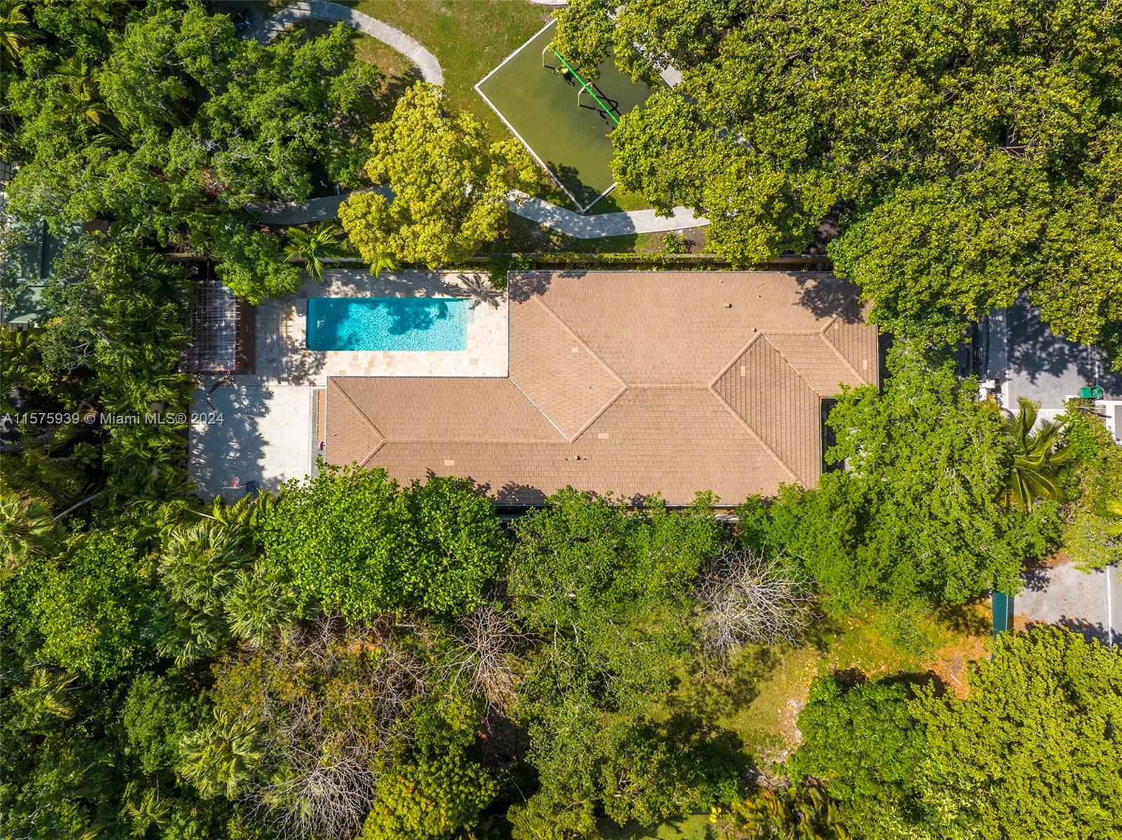 2811 Southwest 22nd Avenue Miami, FL 33133 - Photo 39 of 39 an aerial view of a house