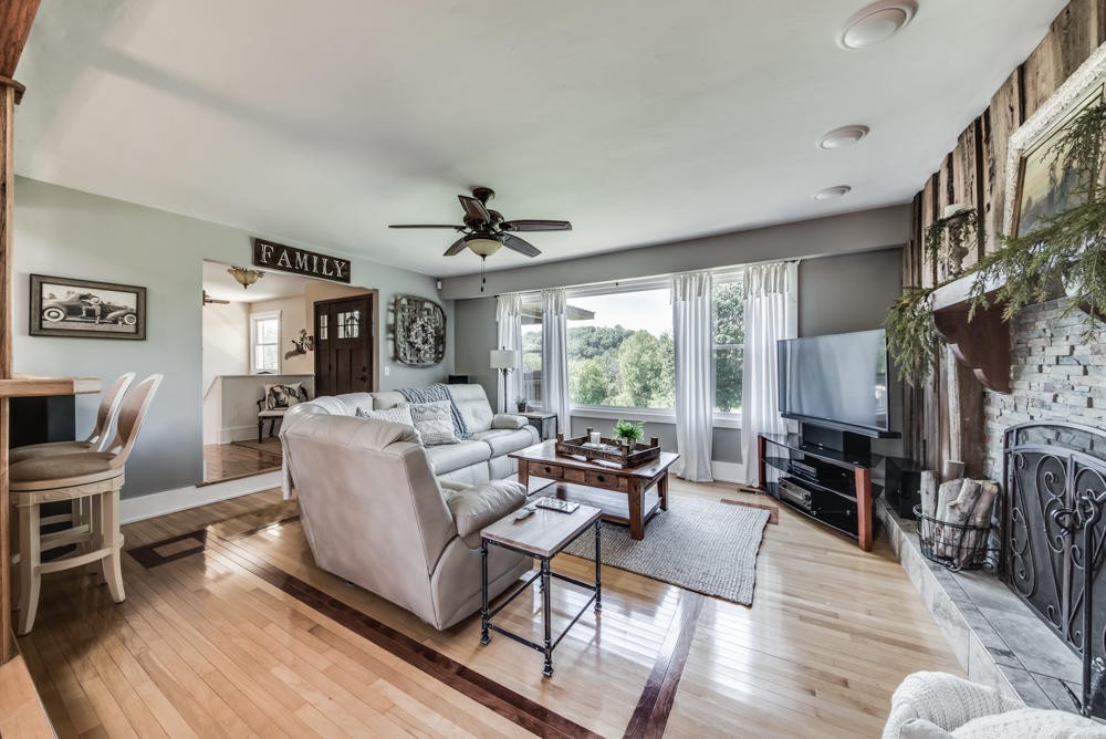 7230 Tomotley Road Maryville, TN 37801 - Photo 10 of 40 Gallery Image 10