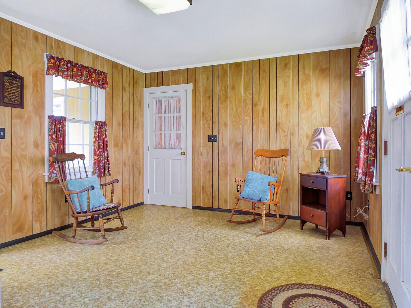 1118 Bremen Road Waldoboro, ME 04572 - Photo 35 of 60 Mudroom 1
