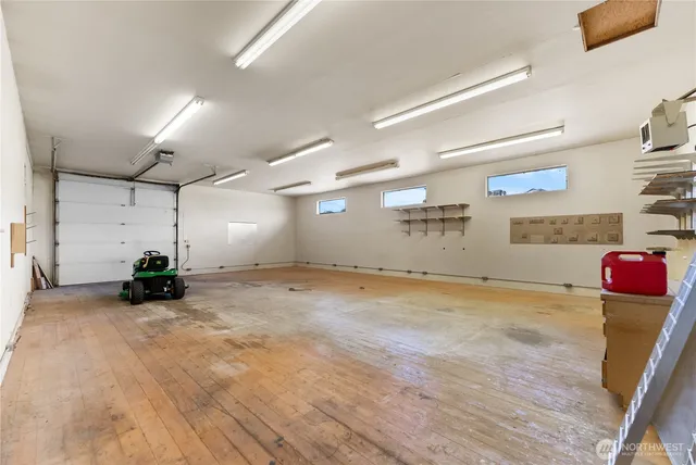 a view of a storage & utility room