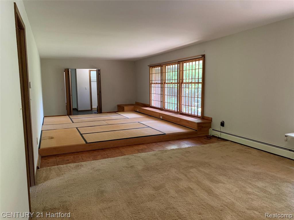 26466 Springland Street Farmington, MI 48334 - Photo 22 of 51