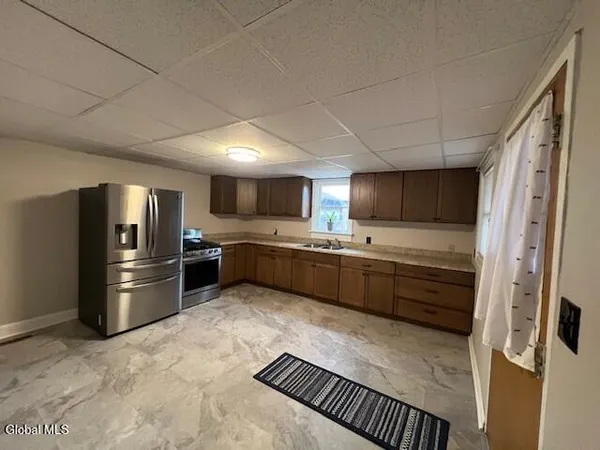 $225,000 | 36 114th Street, Troy, NY 12182