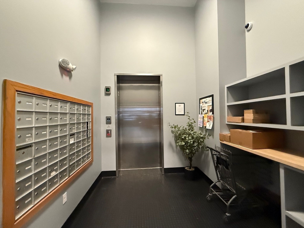 172 Middle Street, Unit 209 Lowell, MA 01852 - Photo 5 of 7