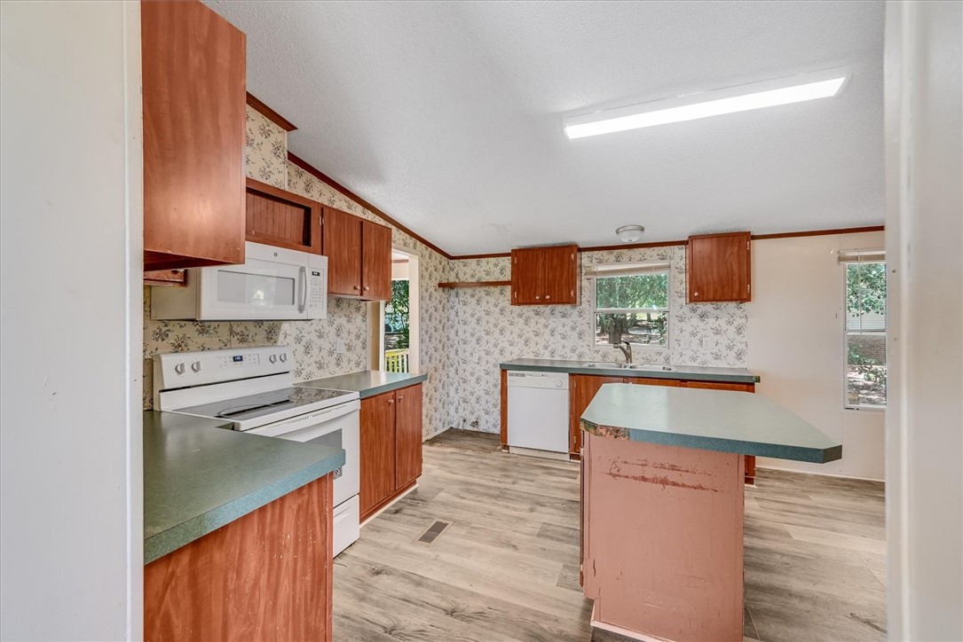 772 Mountain View Road Anderson, SC 29626 - Photo 13 of 27