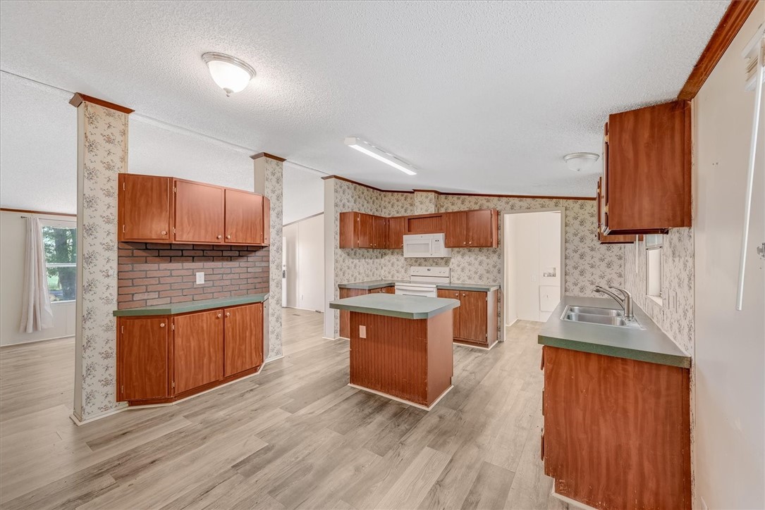 772 Mountain View Road Anderson, SC 29626 - Photo 15 of 27