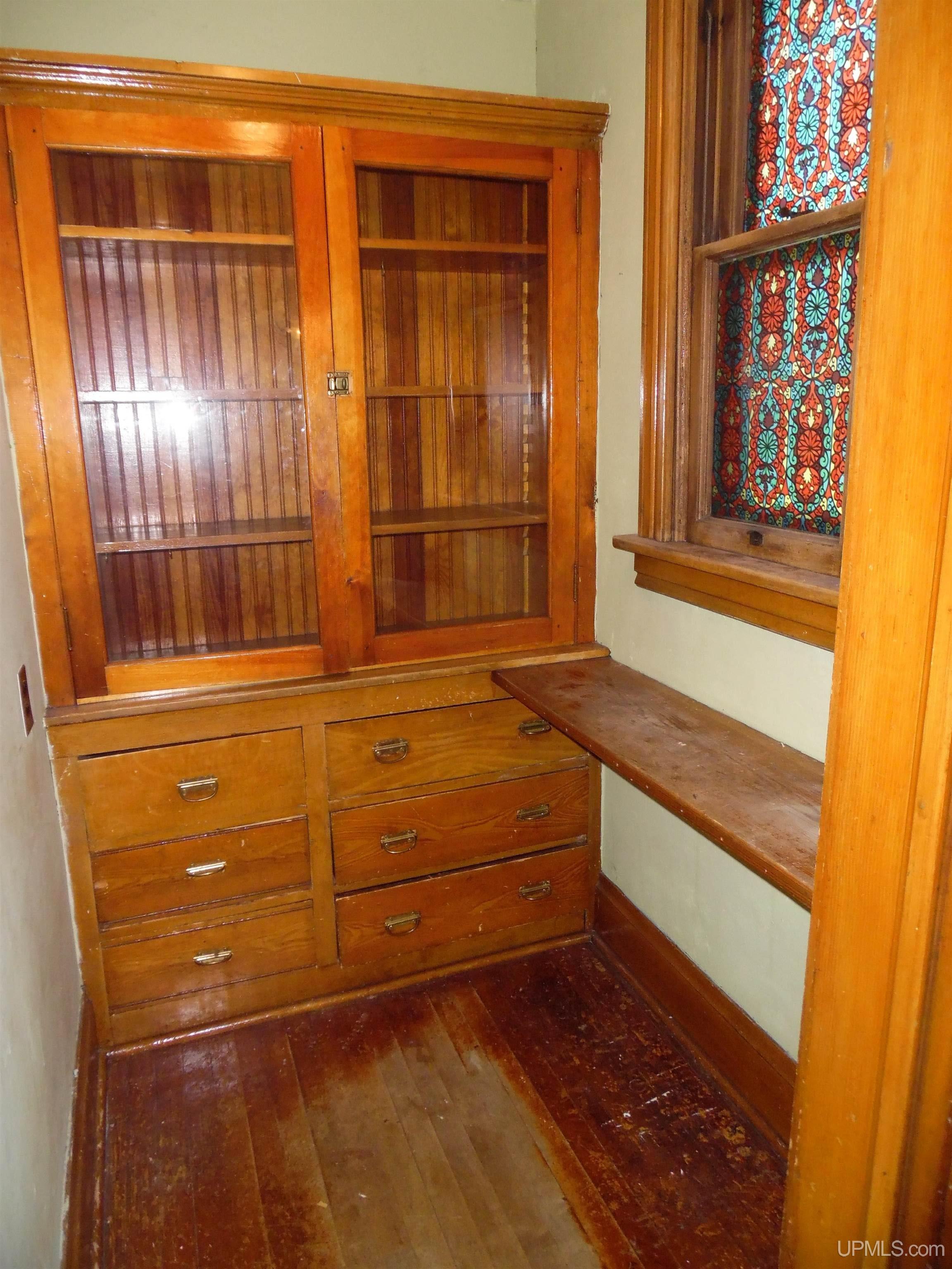 141 Pewabic Street Laurium, MI 49913 - Photo 11 of 36