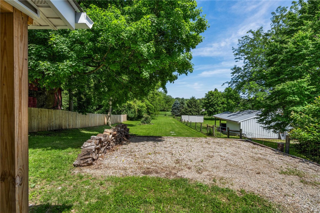 1920 South Burnett Road Springfield, OH 45505 - Photo 5 of 30