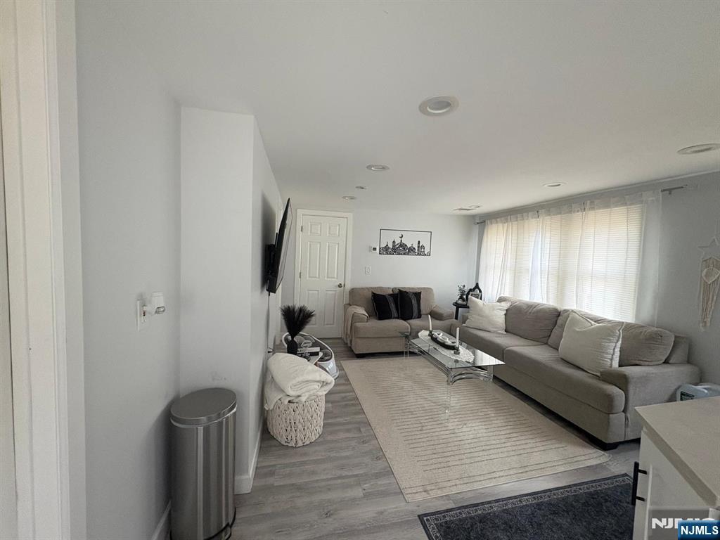 567 Studio Road, Unit 2 Ridgefield, NJ 07657 - Photo 1 of 9