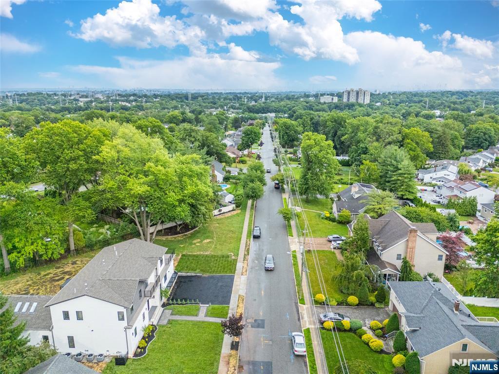 98 Haddenfield Road Clifton, NJ 07013 - Photo 50 of 50