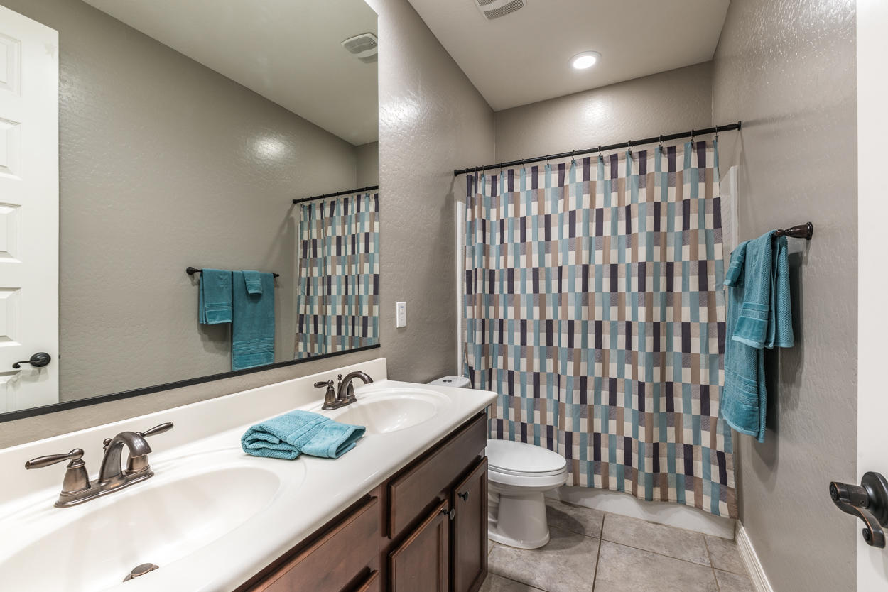 2565 North Springfield Street Buckeye, AZ 85396 - Photo 24 of 36 3rd bath