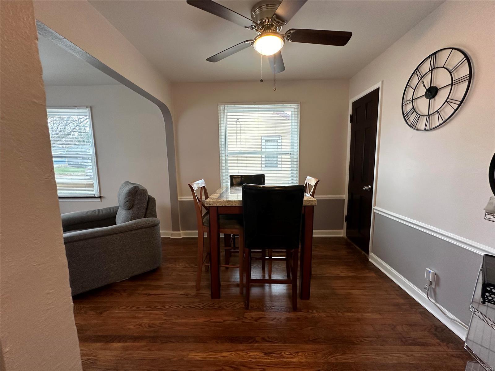 6325 Everett Drive St. Louis, MO 63134 - Photo 10 of 29