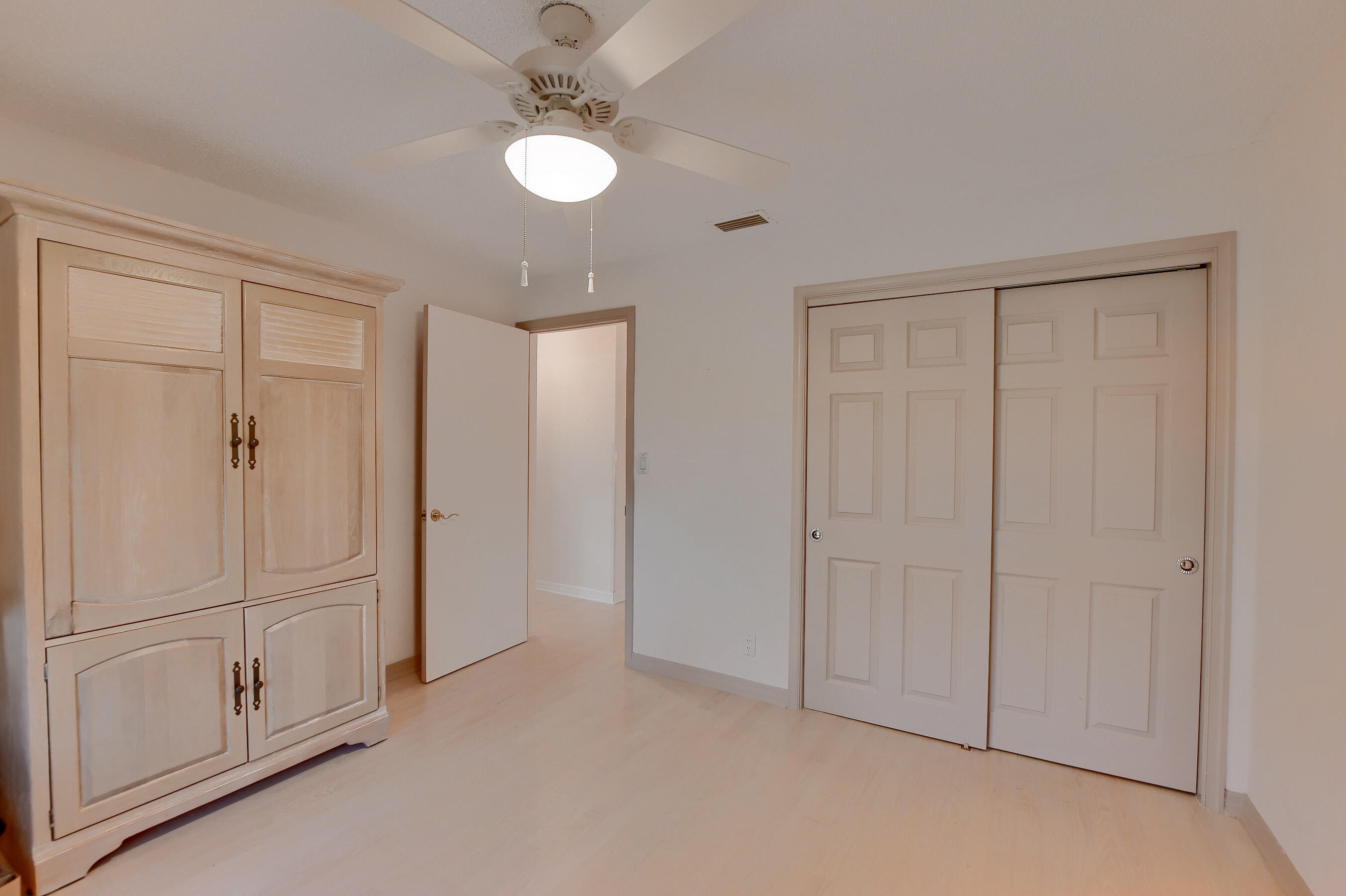 7728 Texas Trail Boca Raton, FL 33487 - Photo 23 of 43 Bedroom 3