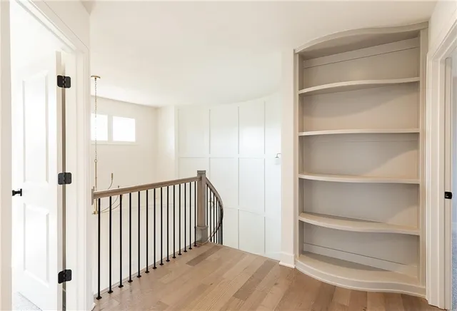 $799,000 | 18505 Mohawk Lane, Overland Park, KS 66085