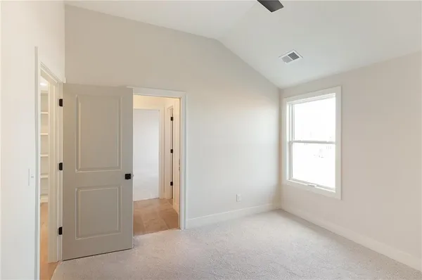 $794,000 | 18505 Mohawk Lane, Overland Park, KS 66085