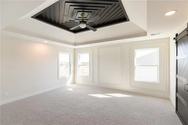 $794,000 | 18505 Mohawk Lane, Overland Park, KS 66085