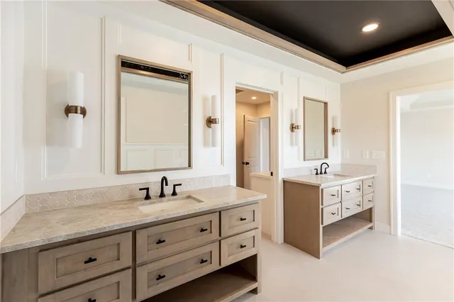 $799,000 | 18505 Mohawk Lane, Overland Park, KS 66085