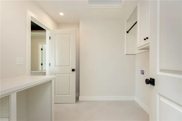 $794,000 | 18505 Mohawk Lane, Overland Park, KS 66085